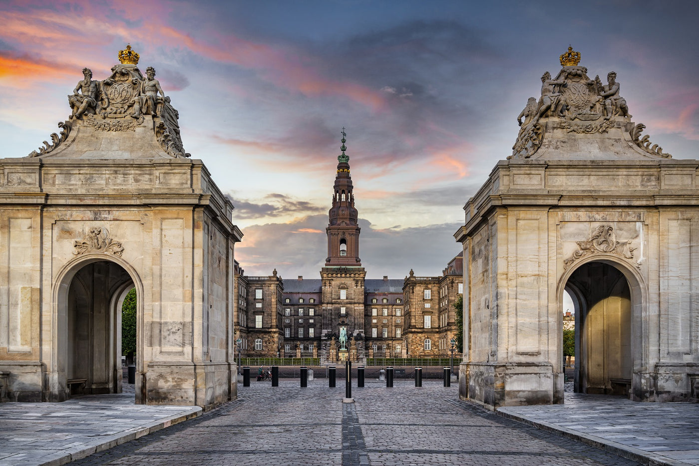 Christiansborg Palace in Copenhagen - Peryscope Walking Tours